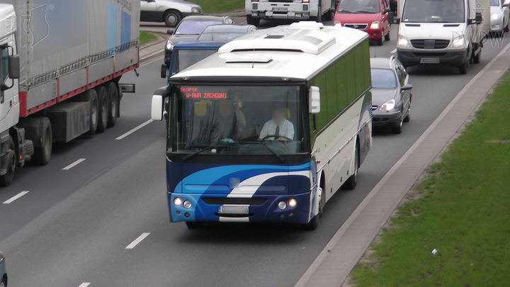 Z jaką prędkością możesz jechać kierując autobusem?