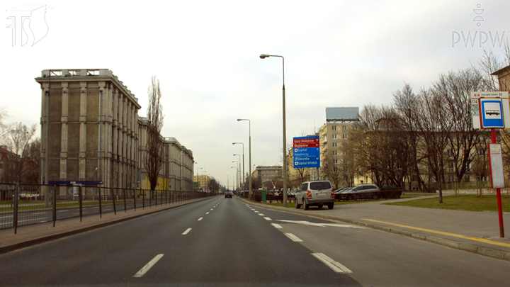 Czy wolno Ci zaparkować pojazd w tej zatoce?